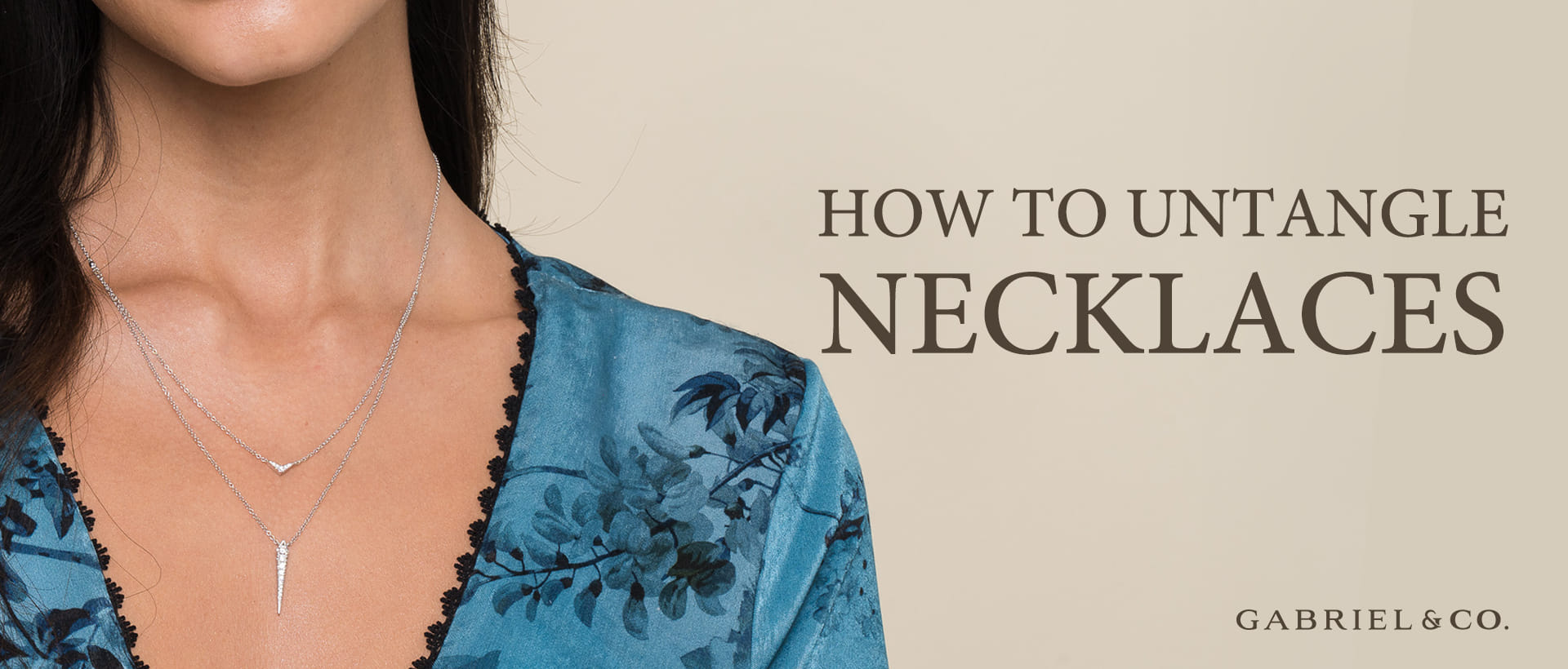 How to untangle necklaces