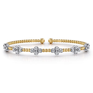 Bujukan Bracelets Holiday