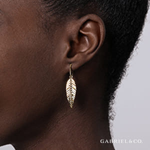 Elevate Your Look with Summer Statement Jewelry Summer Jewelry