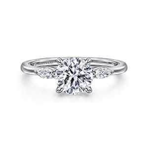 Engagement Ring Styles That Will Never Go Out of Style Engagement Ring Styles