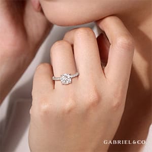 Engagement Ring Styles That Will Never Go Out of Style Engagement Ring Styles