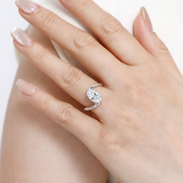 Oval-Cut Engagement Ring