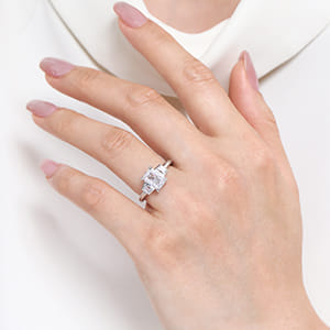 2025 Engagement Ring Trends