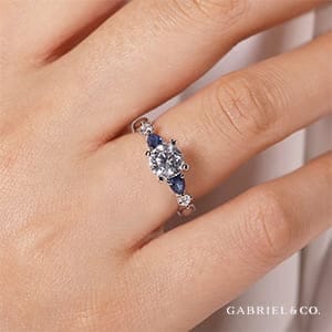 Engagement Ring Styles That Will Never Go Out of Style Engagement Ring Styles