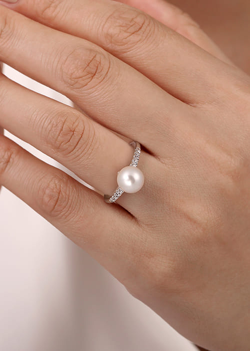 Pearl Promise Ring