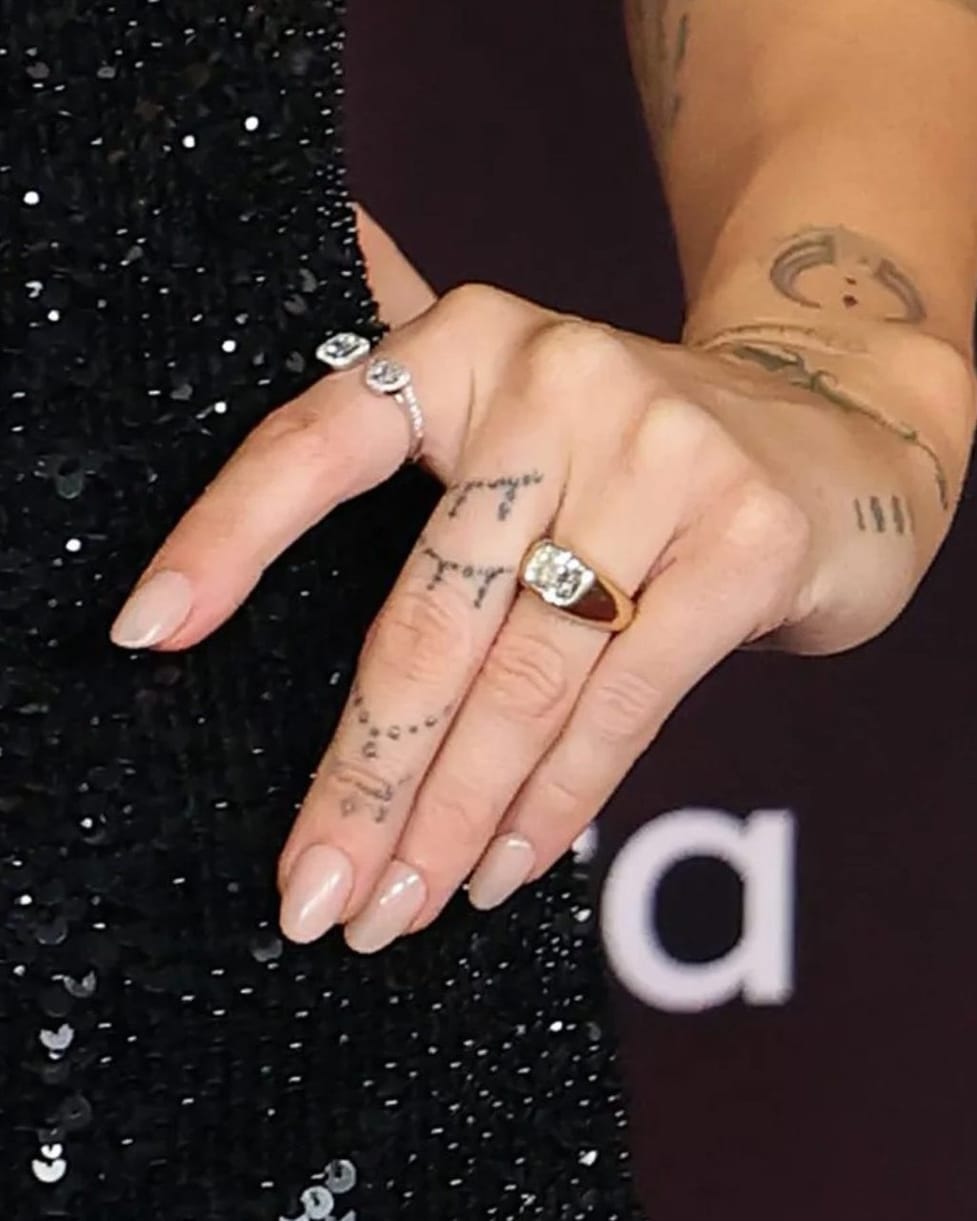 Inside Miley Cyrus Engagement Ring from Maxx Morando