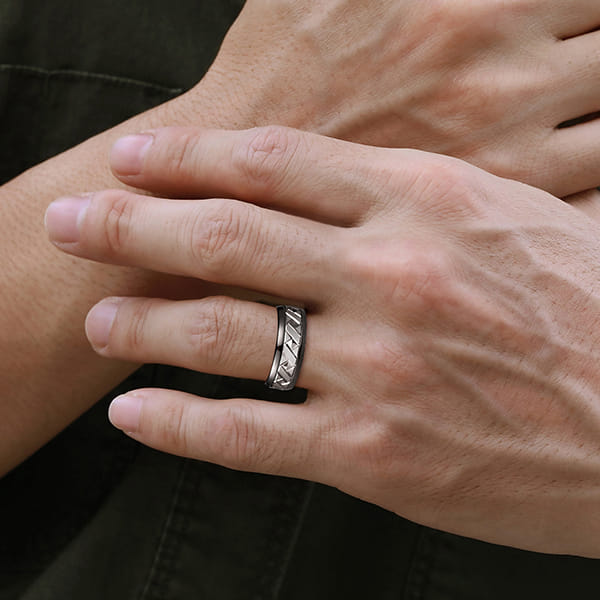 Men’s Engagement Rings