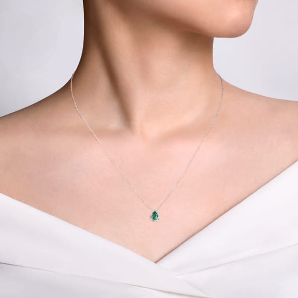 emerald necklace