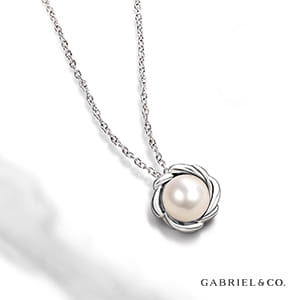 how much are pearls worth