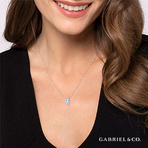 Aquamarine Necklaces for March Born Aquamarine Necklaces