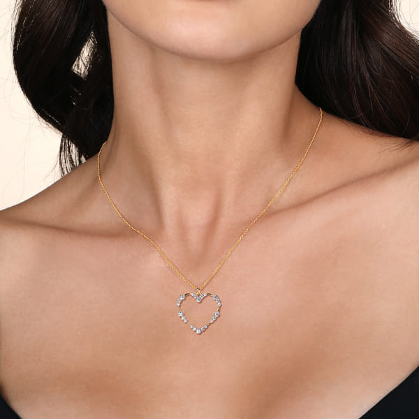 Valentine’s Gifts for Her Valentine’s Gifts for Her