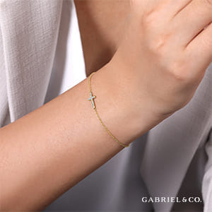 How to Measure Wrist Size