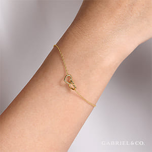 How to Measure Wrist Size for a Perfect Bracelet Fit: Simple Tips