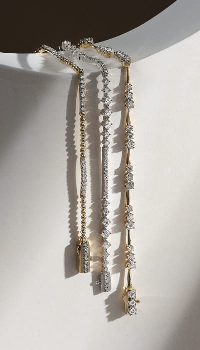 What is a Tennis Bracelet?