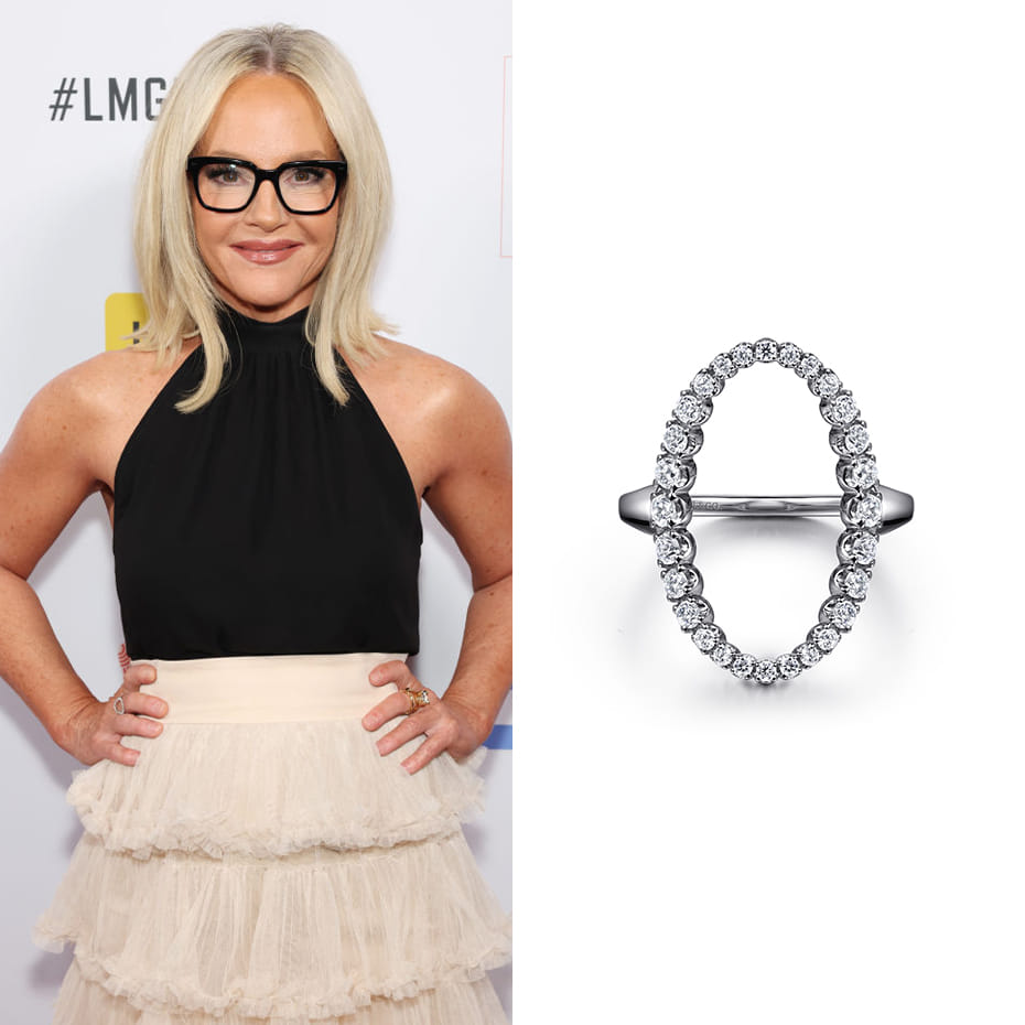 Actress, Rachel Harris, wearing a Gabriel & Co. ring