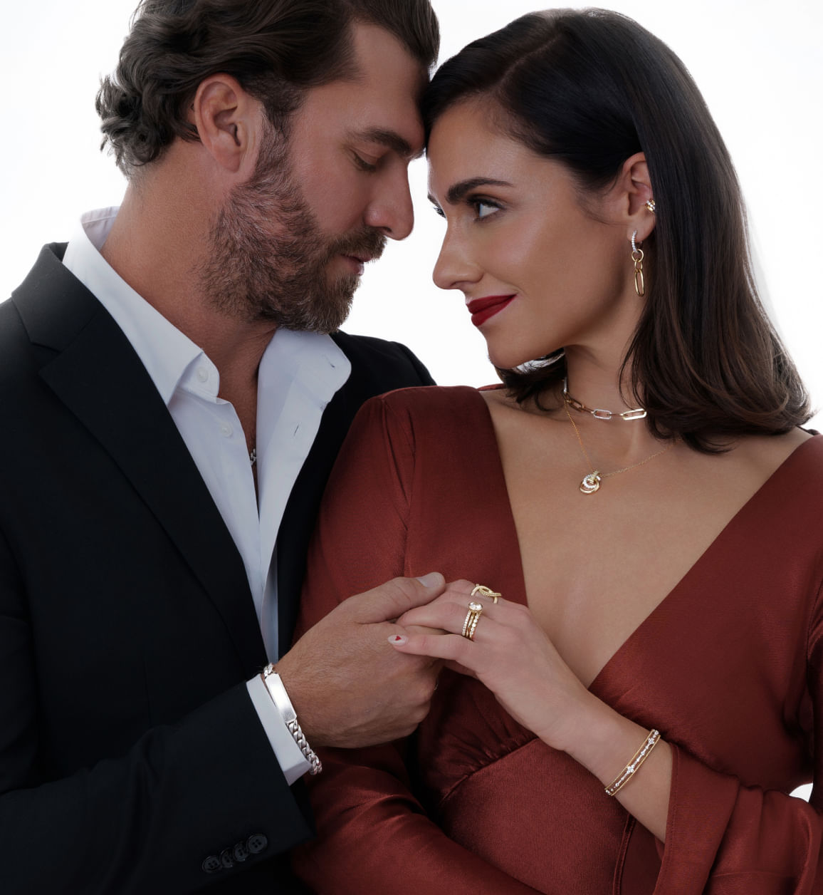 How to Tell if Gold Jewelry Is Real A Beginner