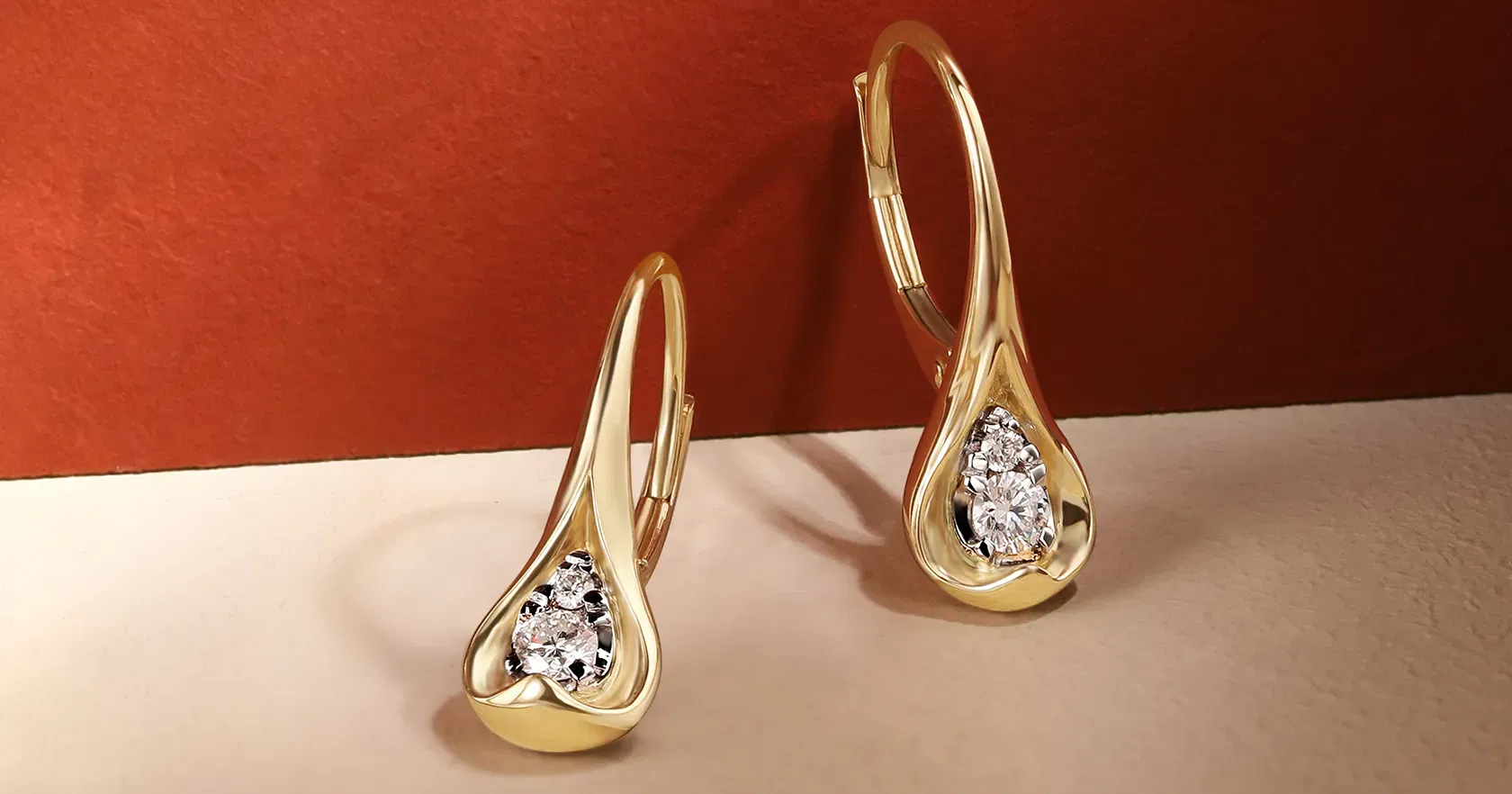 10 Beautiful Designs of Teardrop Earrings