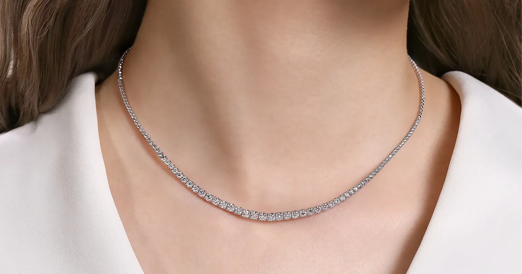 What Makes Diamond Tennis Necklaces Much Sought After Classic Jewelry?