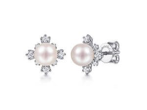 Pearl Earrings