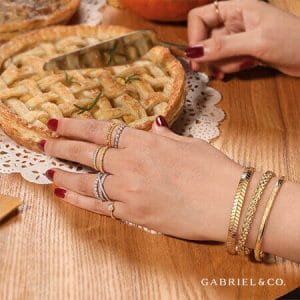 How to Clean Jewelry