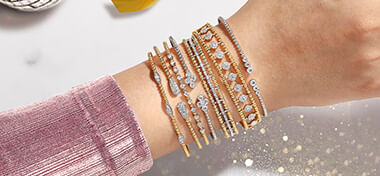 What Are the Different Bracelet Designs for Women?