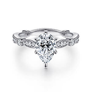 What does a Pear-Shaped Diamond Engagement Ring Symbolize? — New World  Diamonds