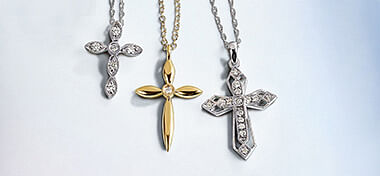 Cross Necklaces - Symbolism and Unique Features