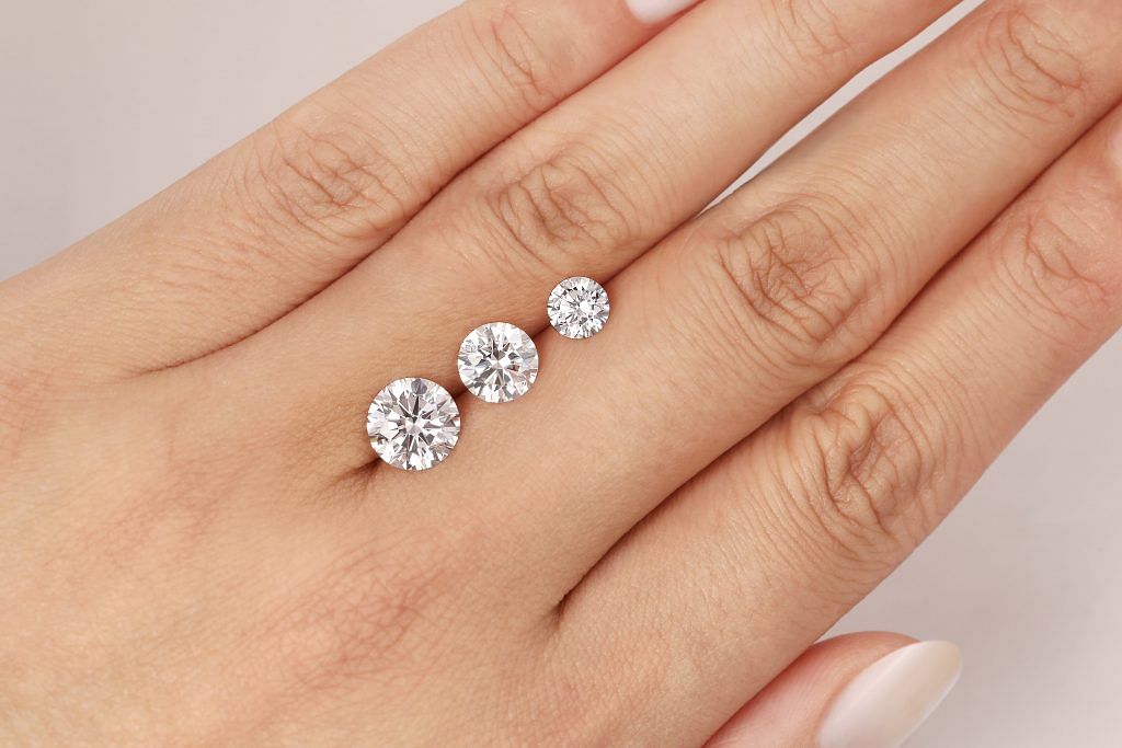 Some more Beautiful diamond rings! | Diamond solitaire engagement ring, Engagement  rings, Engagement