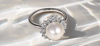 How Much Are Pearls Worth? A Guide to Pearl Value