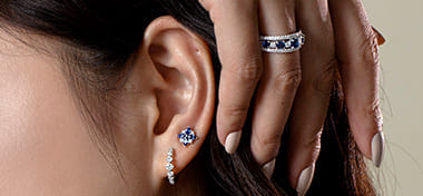 What Drives Women's Desire for Exquisite Sapphire Jewelry?