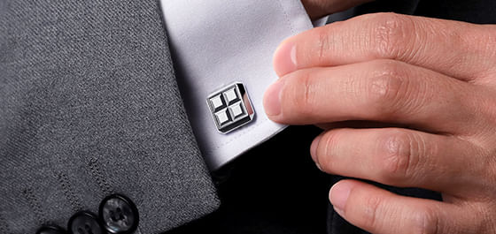 How to Wear Cufflinks