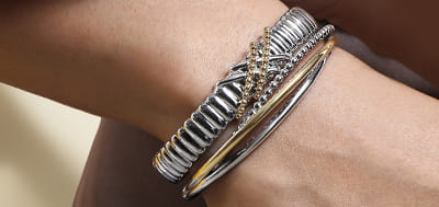 Can You Wear Gold and Silver Together