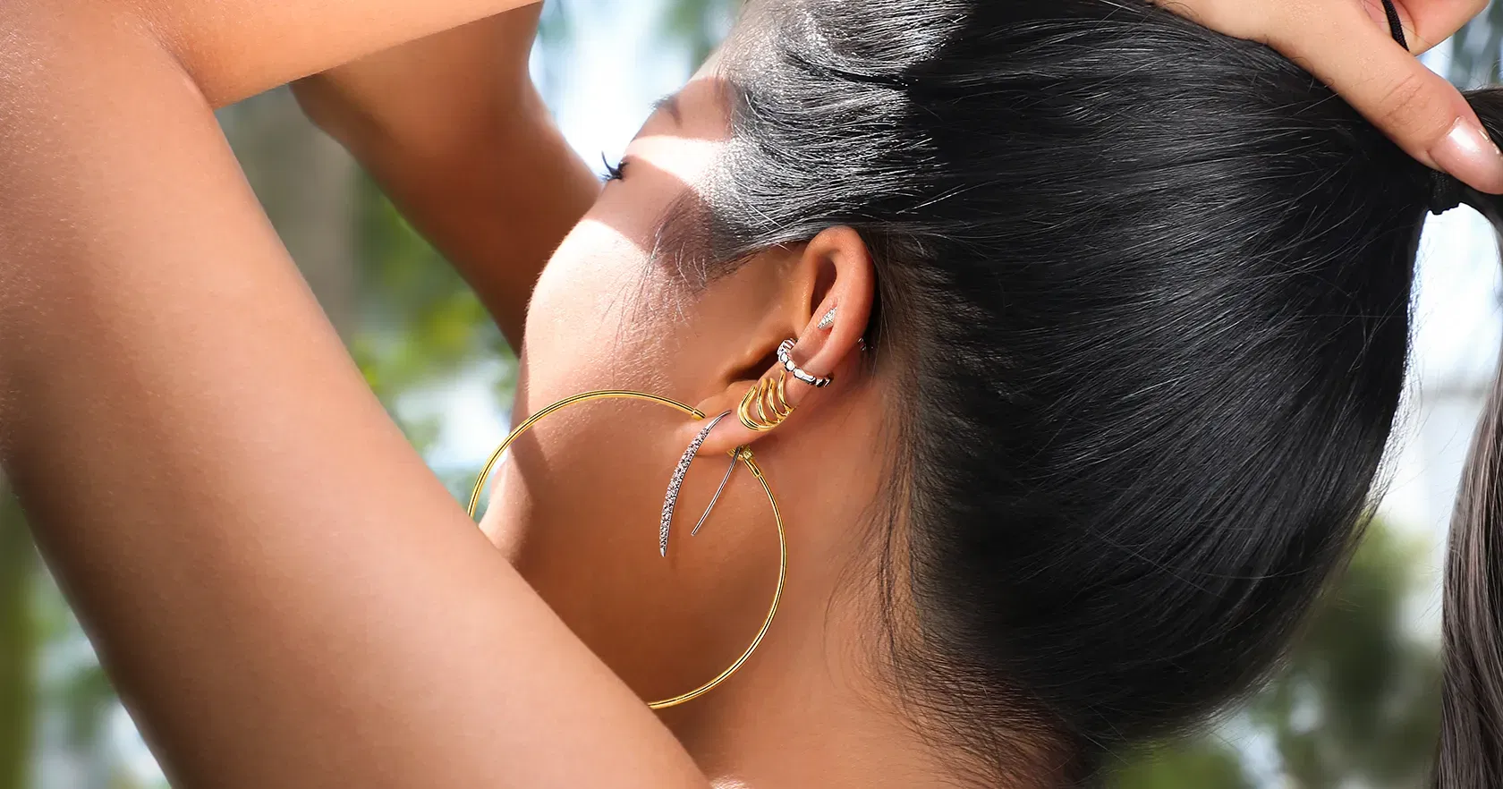 Chic and Edgy – Ear Cuffs Are the OG Style Statement