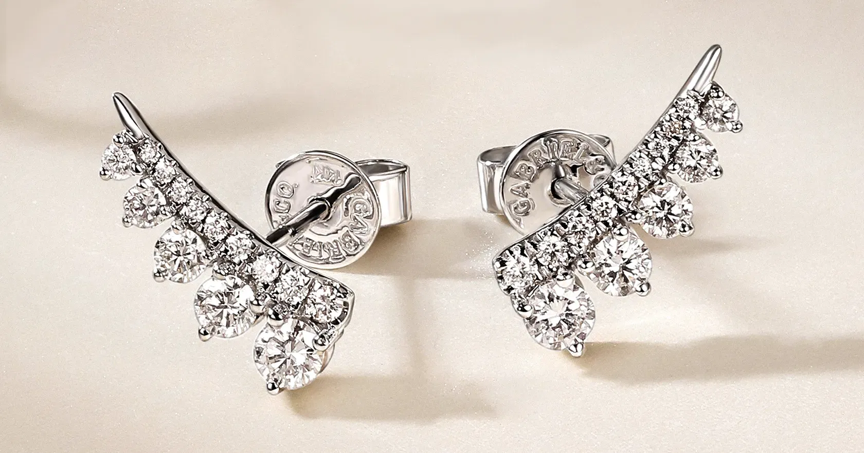 Diamond Stud Earrings – Classy, Timeless Jewelry